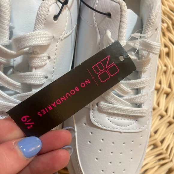 NWT NoBo White Platform Sneakers - Women's 6.5 - Picture 7 of 9
